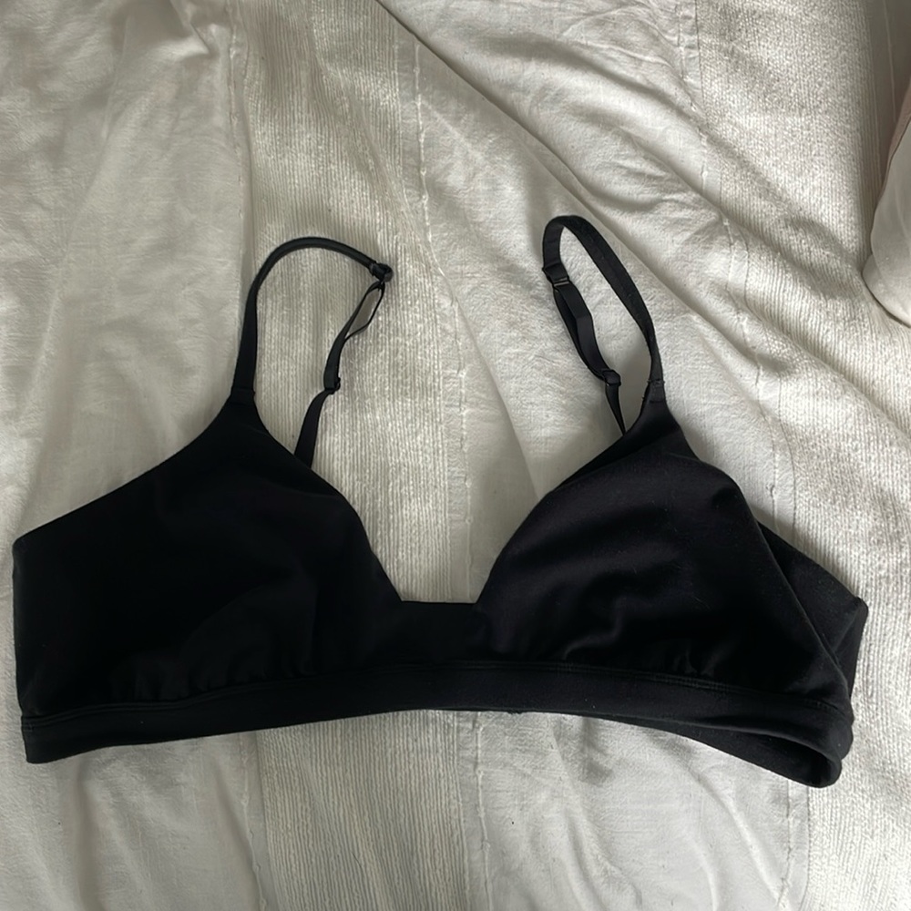 Brand new skims bralette